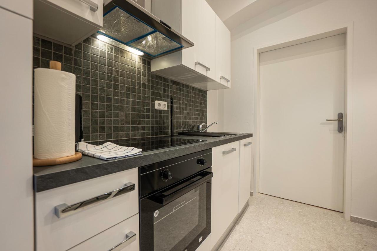 Experience Fresh Comfort In Our Brand-New Apartment In Vienna'S 17Th District Exteriör bild
